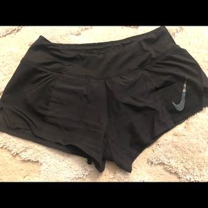 Women’s black Nike dri fit shorts - XS